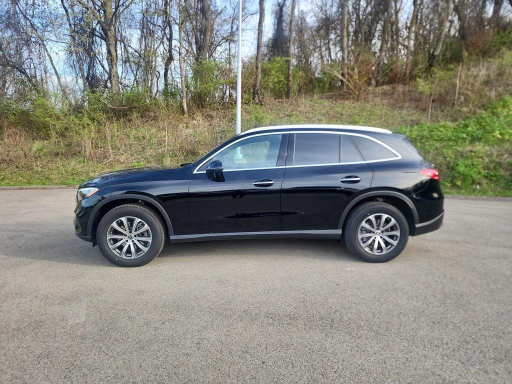 new 2025 Mercedes-Benz GLC 300 car, priced at $59,055
