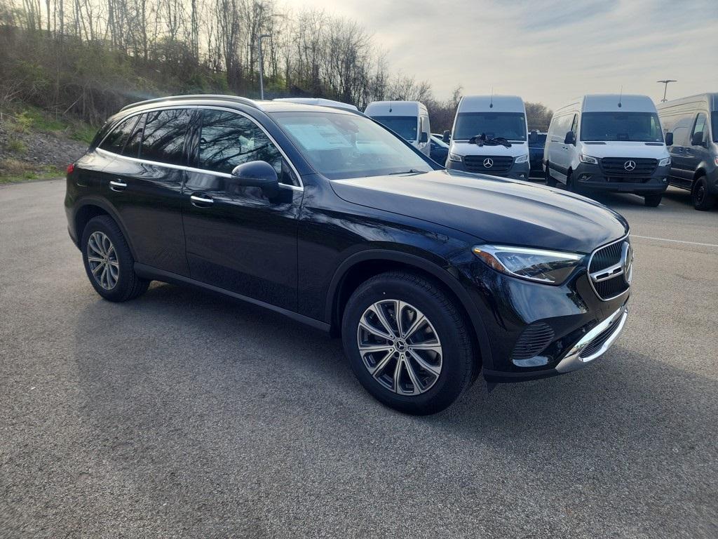 new 2025 Mercedes-Benz GLC 300 car, priced at $59,055