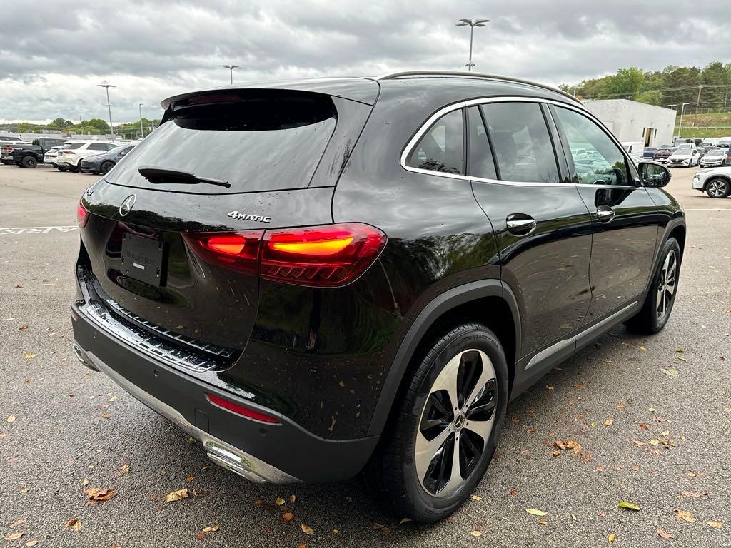 new 2025 Mercedes-Benz GLA 250 car, priced at $53,365