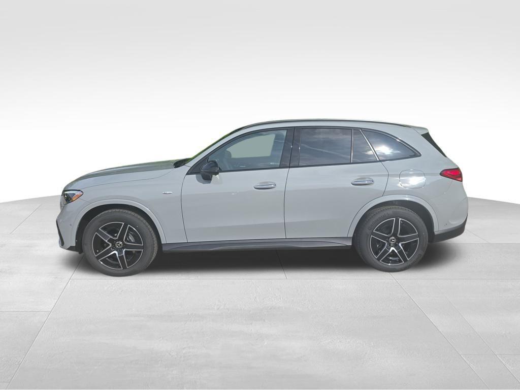 new 2025 Mercedes-Benz GLC 350e car, priced at $72,270
