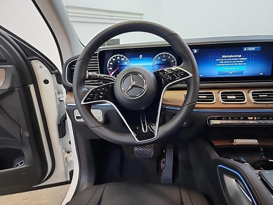 new 2025 Mercedes-Benz GLE 350 car, priced at $70,315