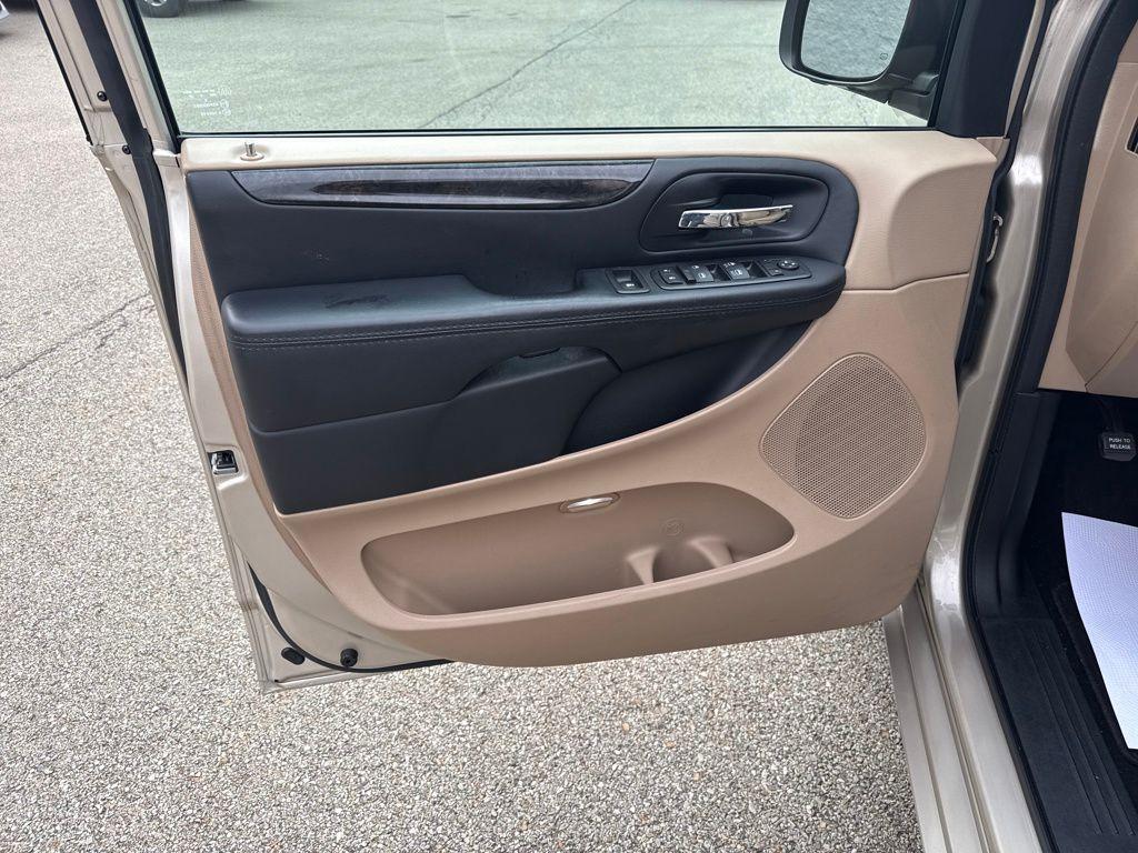 used 2015 Dodge Grand Caravan car, priced at $8,758