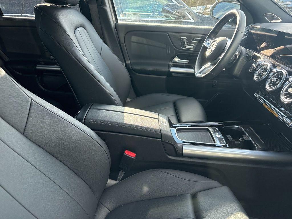 used 2025 Mercedes-Benz GLA 250 car, priced at $44,549