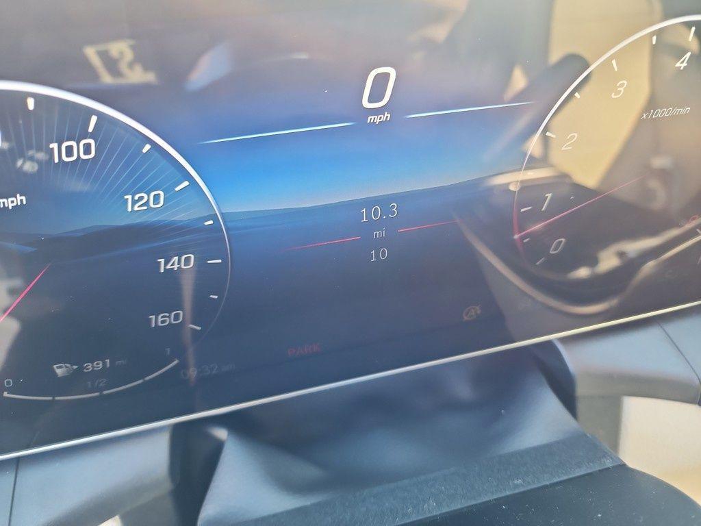 new 2025 Mercedes-Benz GLC 300 car, priced at $55,110