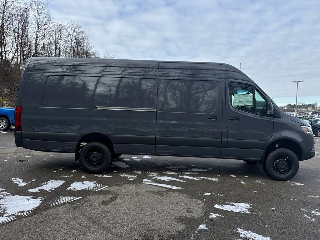 new 2025 Mercedes-Benz Sprinter 2500 car, priced at $89,683