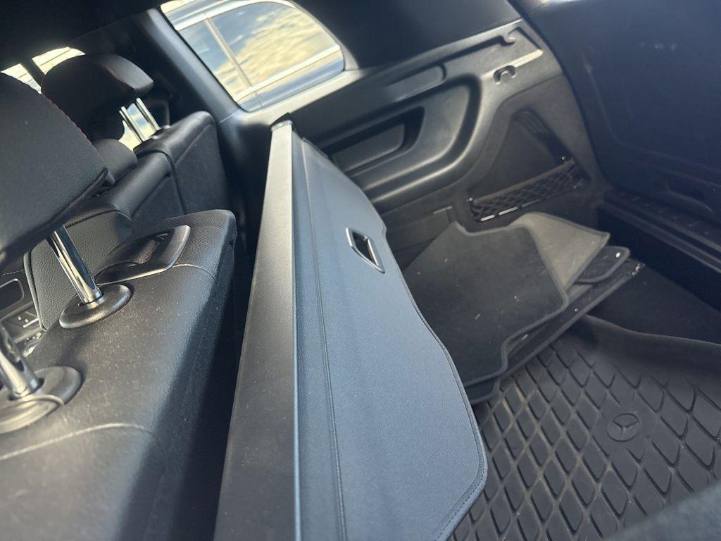 used 2024 Mercedes-Benz GLB 250 car, priced at $37,776