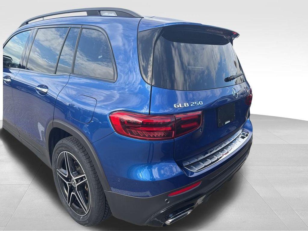 used 2024 Mercedes-Benz GLB 250 car, priced at $37,776