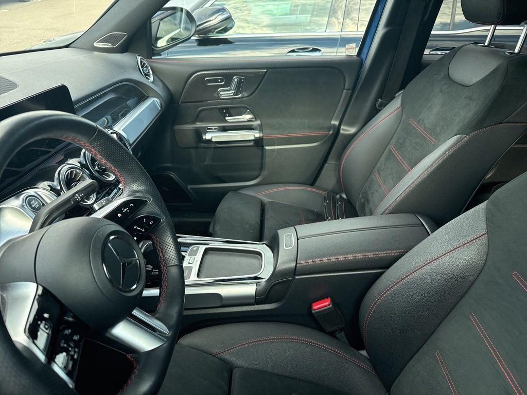 used 2024 Mercedes-Benz GLB 250 car, priced at $37,776
