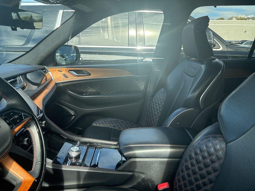 used 2022 Jeep Grand Cherokee car, priced at $43,890