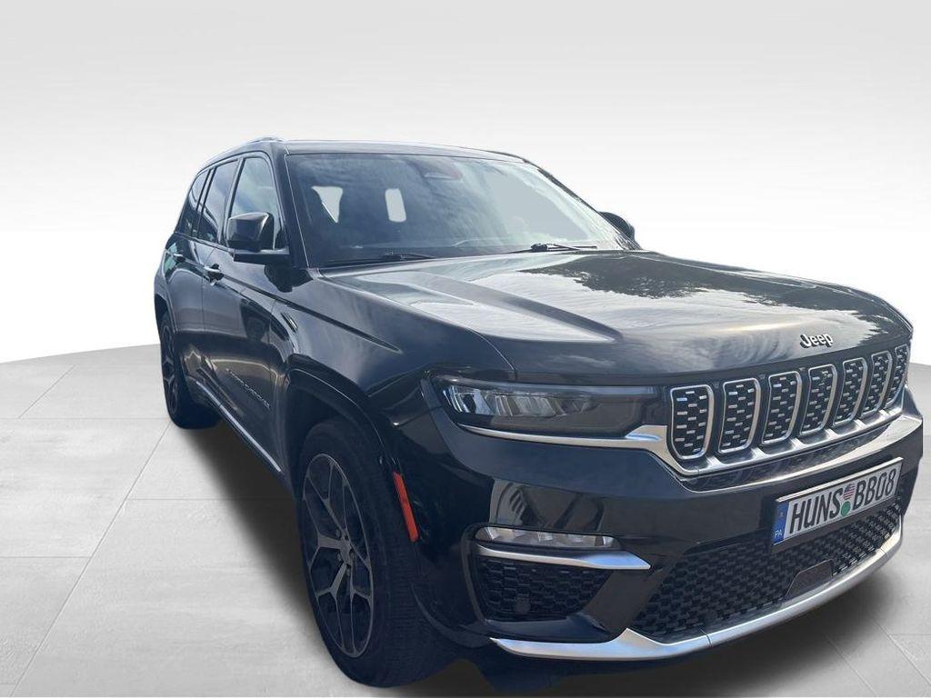 used 2022 Jeep Grand Cherokee car, priced at $43,890