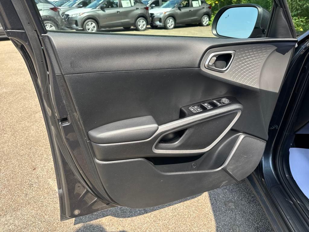 used 2022 Kia Soul car, priced at $16,533