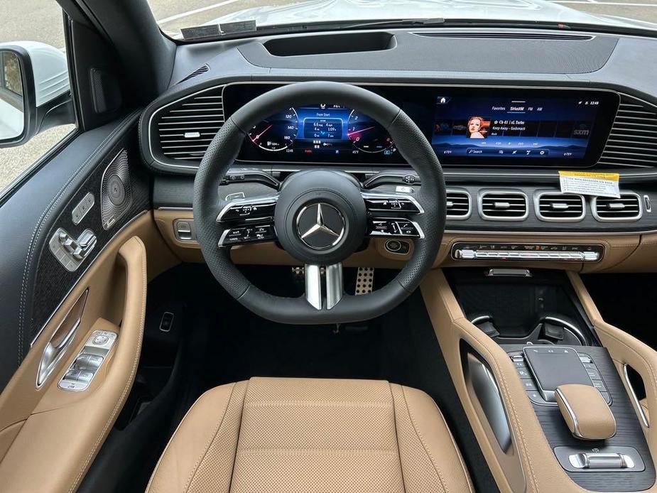 new 2024 Mercedes-Benz GLS 580 car, priced at $118,350