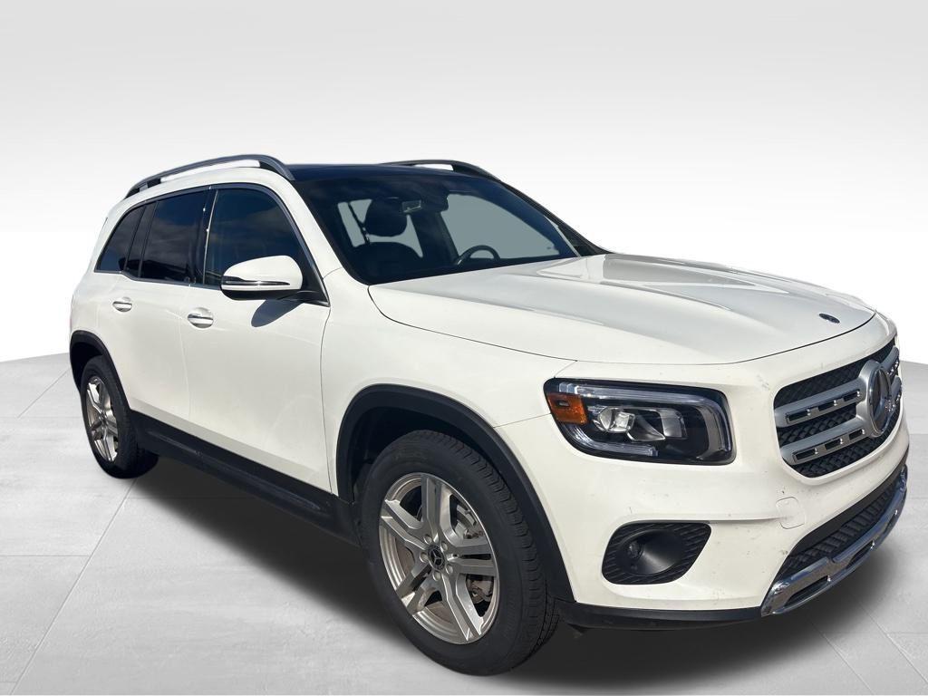 used 2022 Mercedes-Benz GLB 250 car, priced at $29,983
