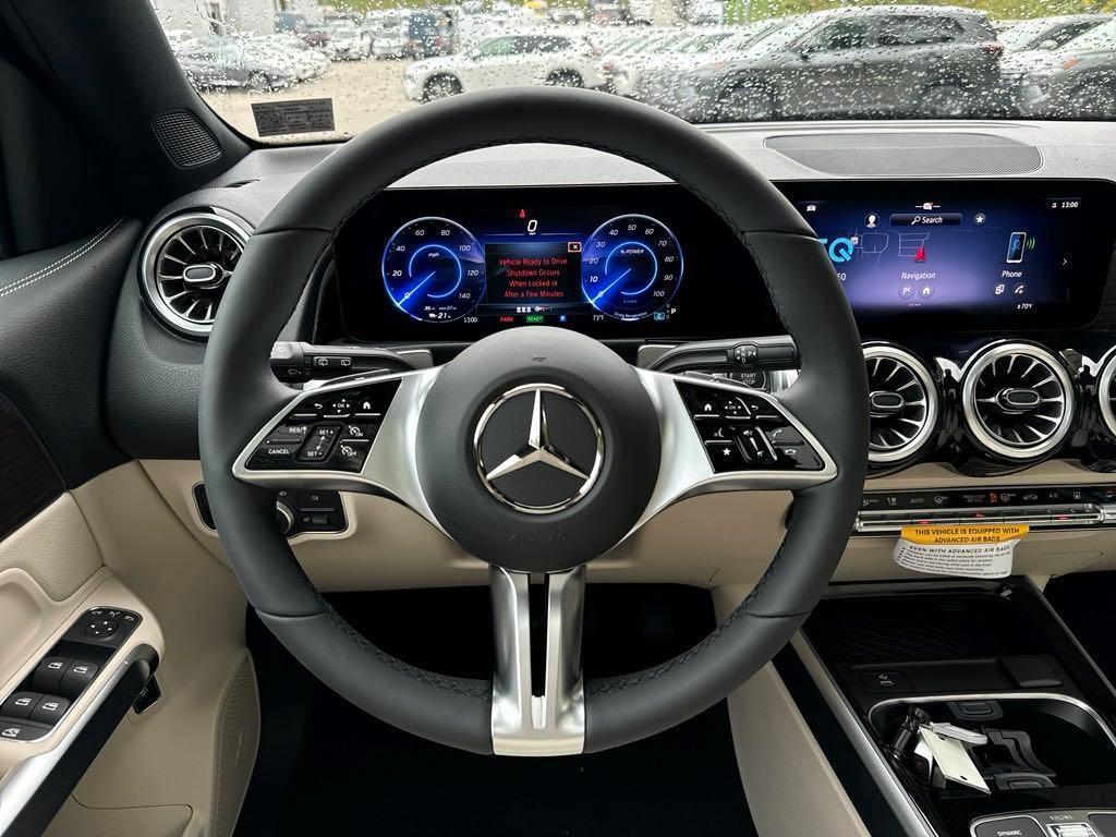 new 2024 Mercedes-Benz EQB 250 car, priced at $57,290