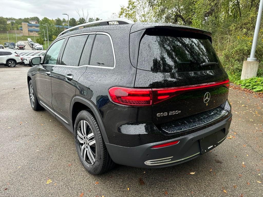 new 2024 Mercedes-Benz EQB 250 car, priced at $57,290