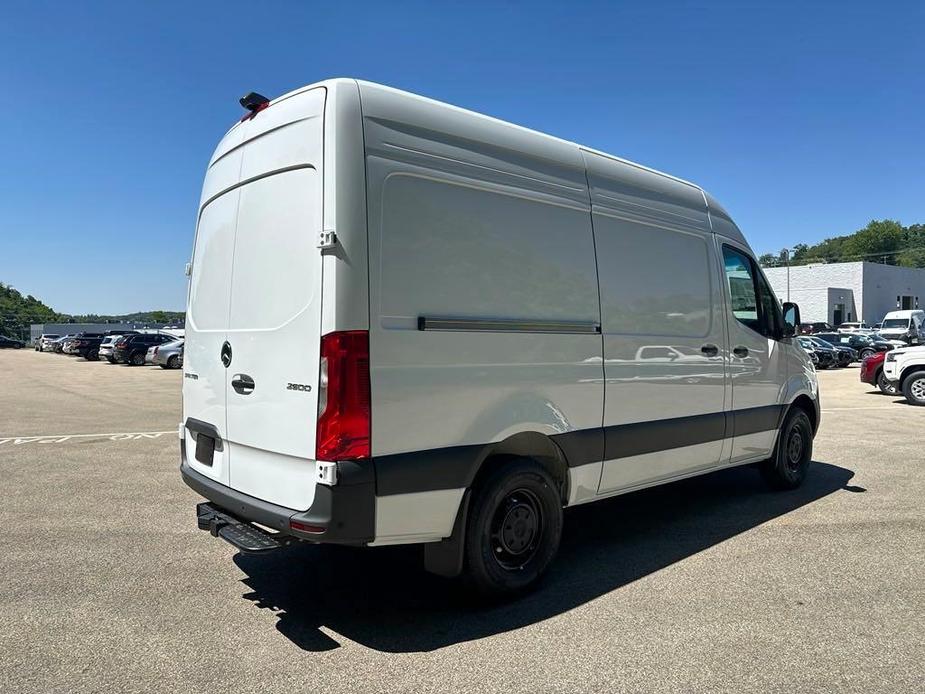 new 2024 Mercedes-Benz Sprinter 2500 car, priced at $60,842