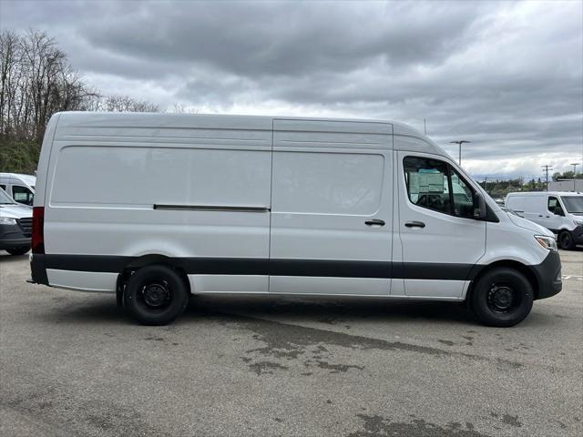 new 2024 Mercedes-Benz Sprinter 2500 car, priced at $65,352