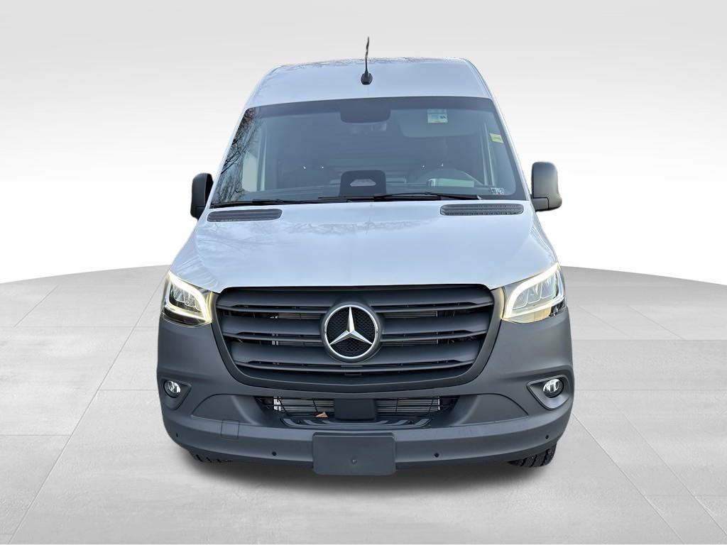 new 2025 Mercedes-Benz Sprinter 3500 car, priced at $75,407