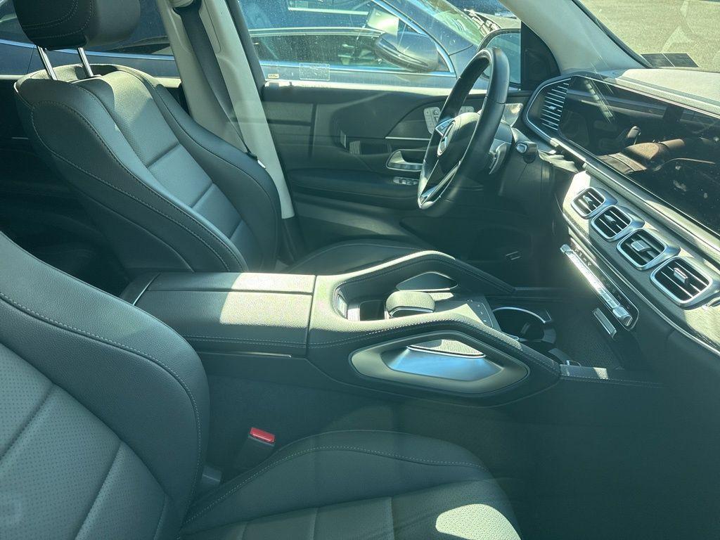 used 2025 Mercedes-Benz GLE 350 car, priced at $62,809