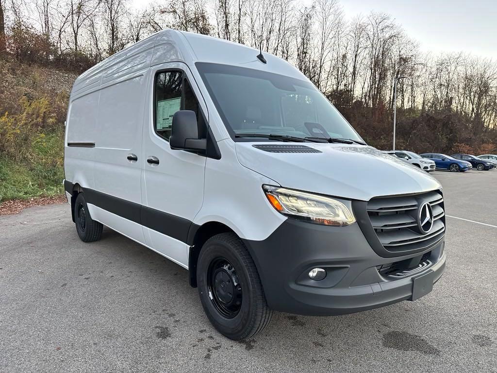 new 2025 Mercedes-Benz Sprinter 2500 car, priced at $67,401