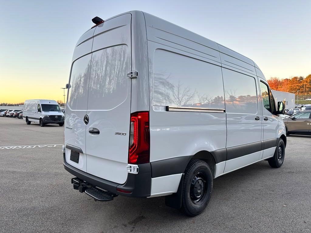 new 2025 Mercedes-Benz Sprinter 2500 car, priced at $67,401