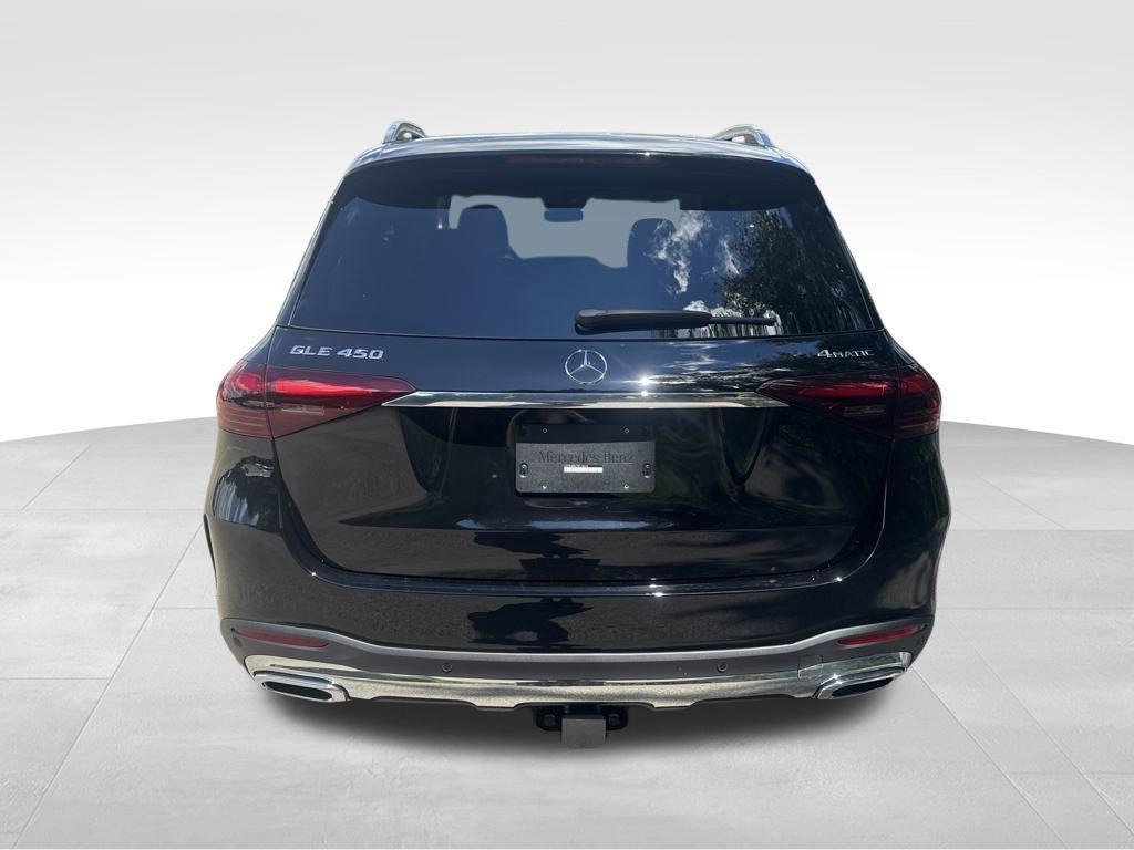 new 2026 Mercedes-Benz GLE 450 car, priced at $76,310