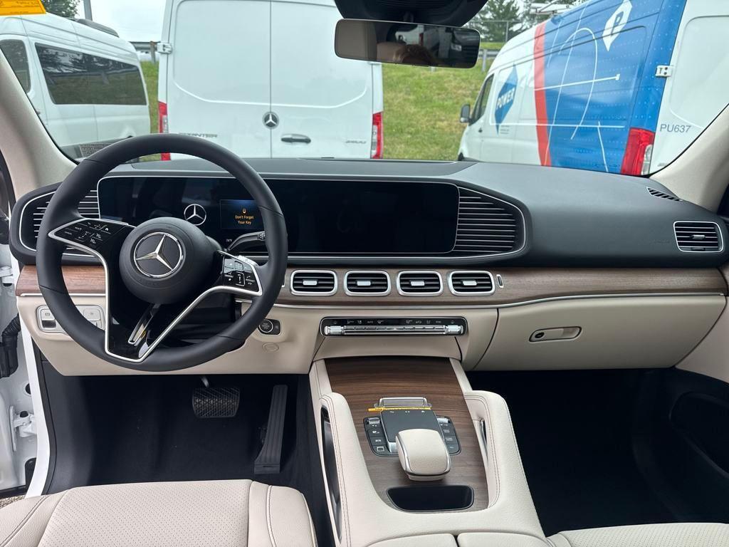 new 2026 Mercedes-Benz GLE 350 car, priced at $67,845