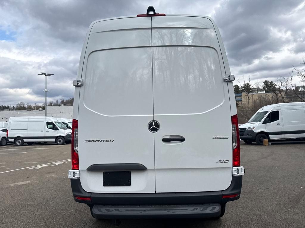 new 2025 Mercedes-Benz Sprinter 2500 car, priced at $69,925