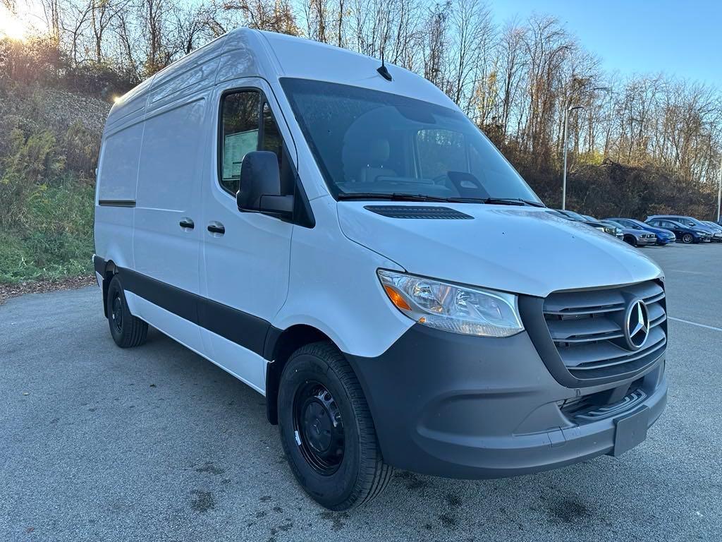 new 2025 Mercedes-Benz Sprinter 2500 car, priced at $65,808