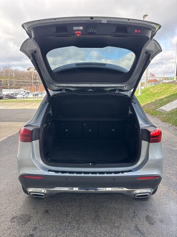 used 2025 Mercedes-Benz GLA 250 car, priced at $44,511