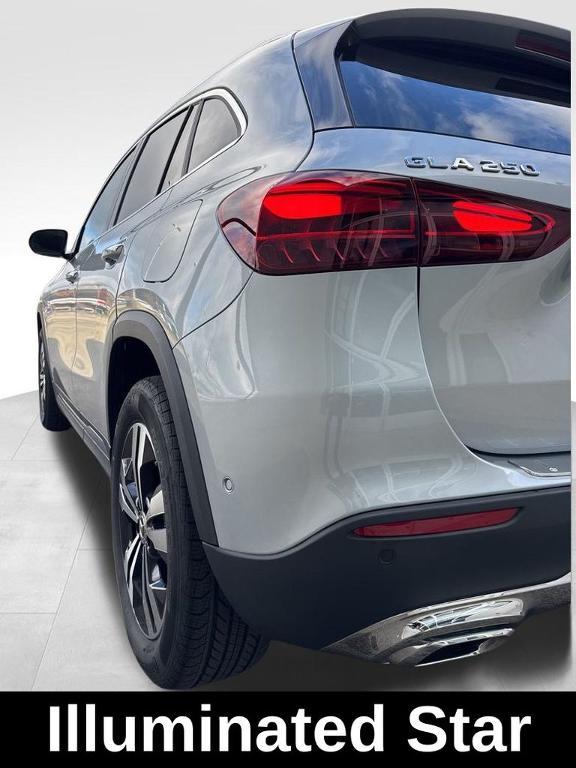 used 2025 Mercedes-Benz GLA 250 car, priced at $44,511