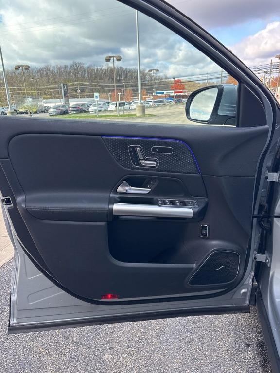 used 2025 Mercedes-Benz GLA 250 car, priced at $44,511