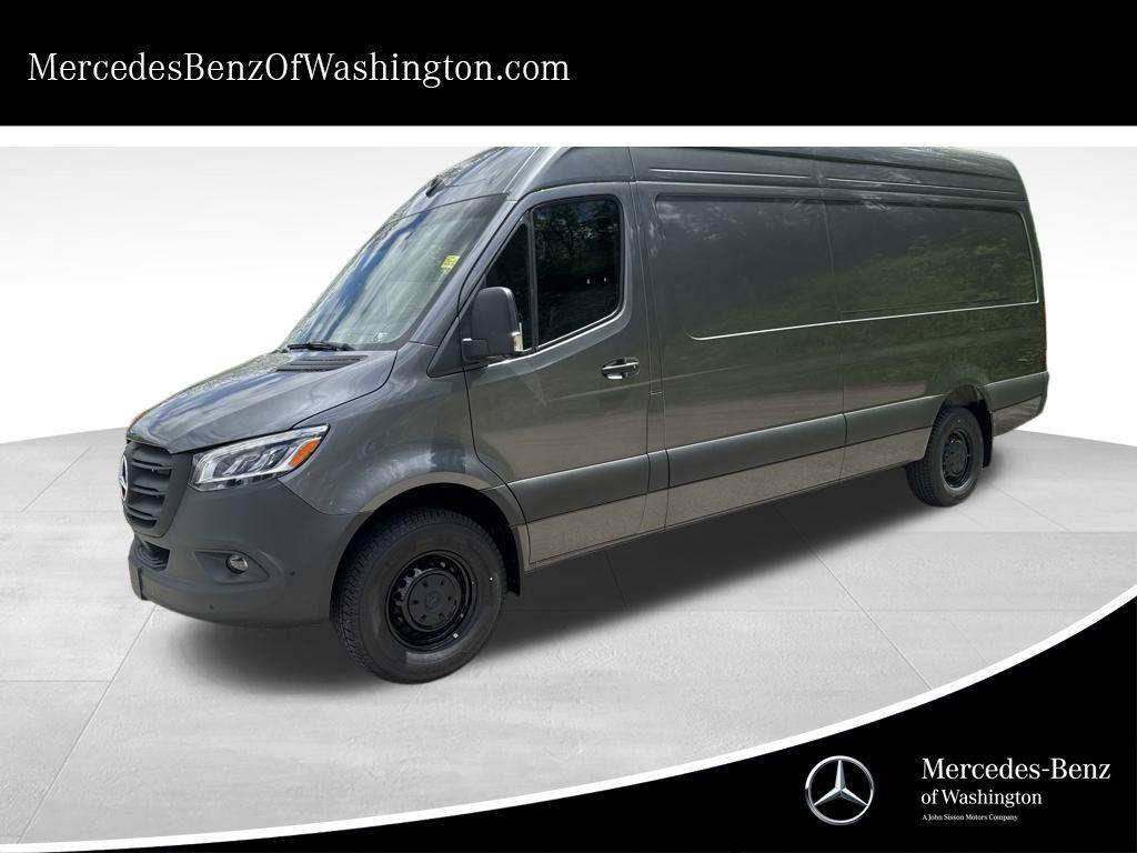 new 2025 Mercedes-Benz Sprinter 2500 car, priced at $69,072