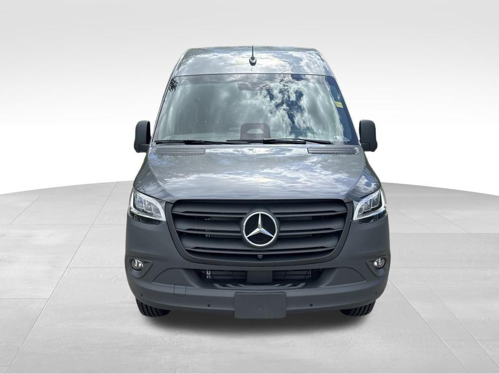 new 2025 Mercedes-Benz Sprinter 2500 car, priced at $71,072