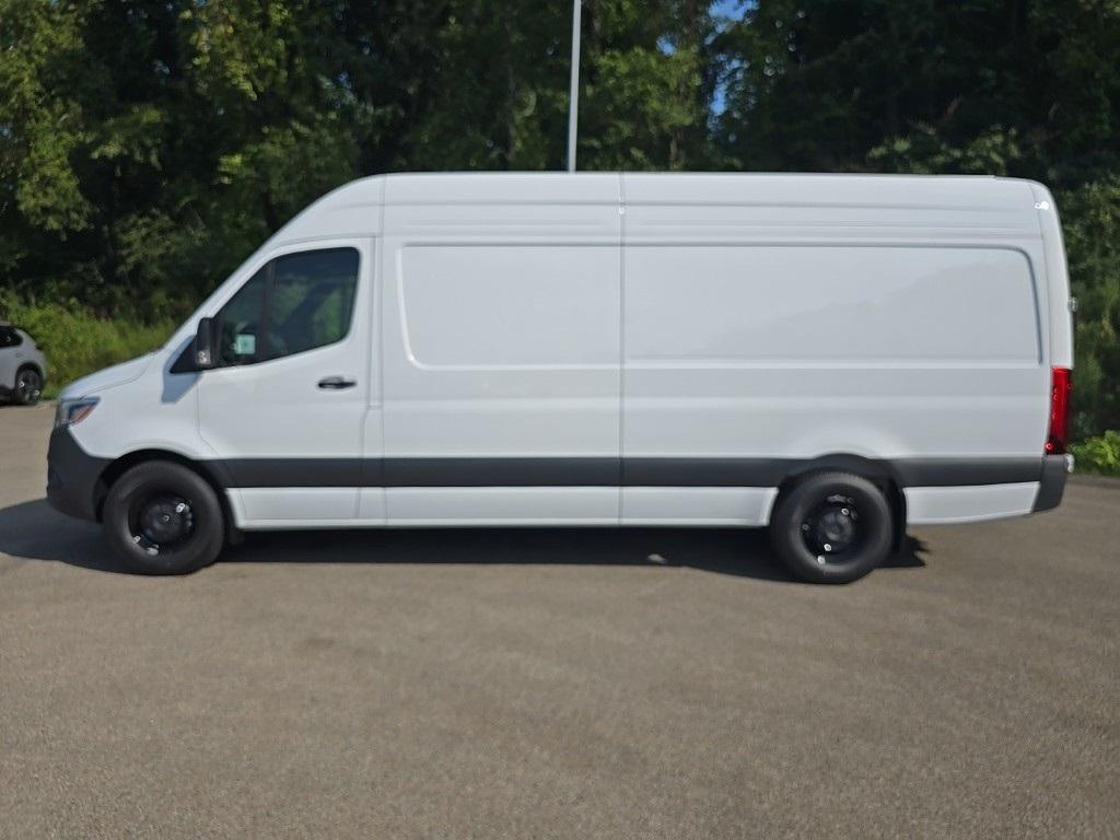 new 2024 Mercedes-Benz Sprinter 2500 car, priced at $68,818