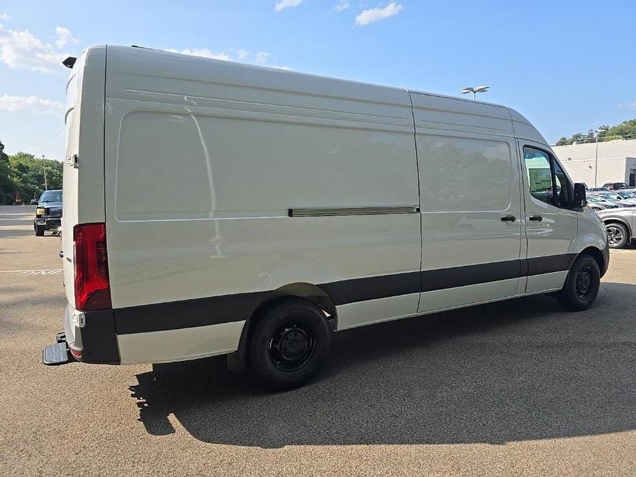 new 2024 Mercedes-Benz Sprinter 2500 car, priced at $68,818