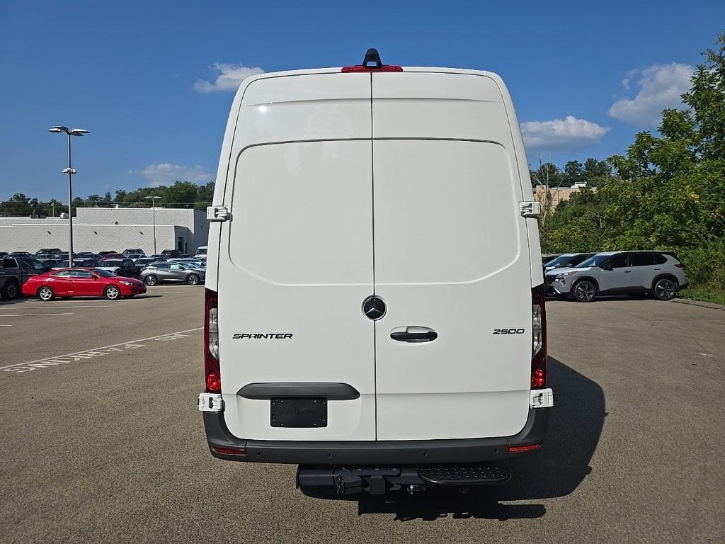 new 2024 Mercedes-Benz Sprinter 2500 car, priced at $68,818