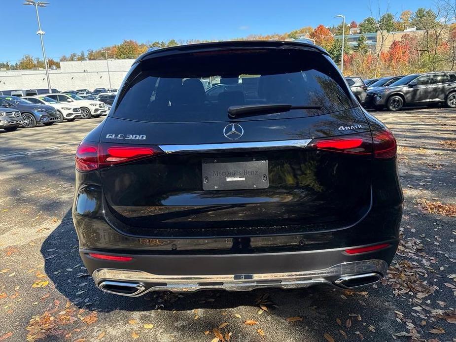 new 2025 Mercedes-Benz GLC 300 car, priced at $57,835