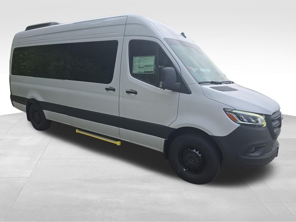 new 2025 Mercedes-Benz Sprinter 2500 car, priced at $85,768