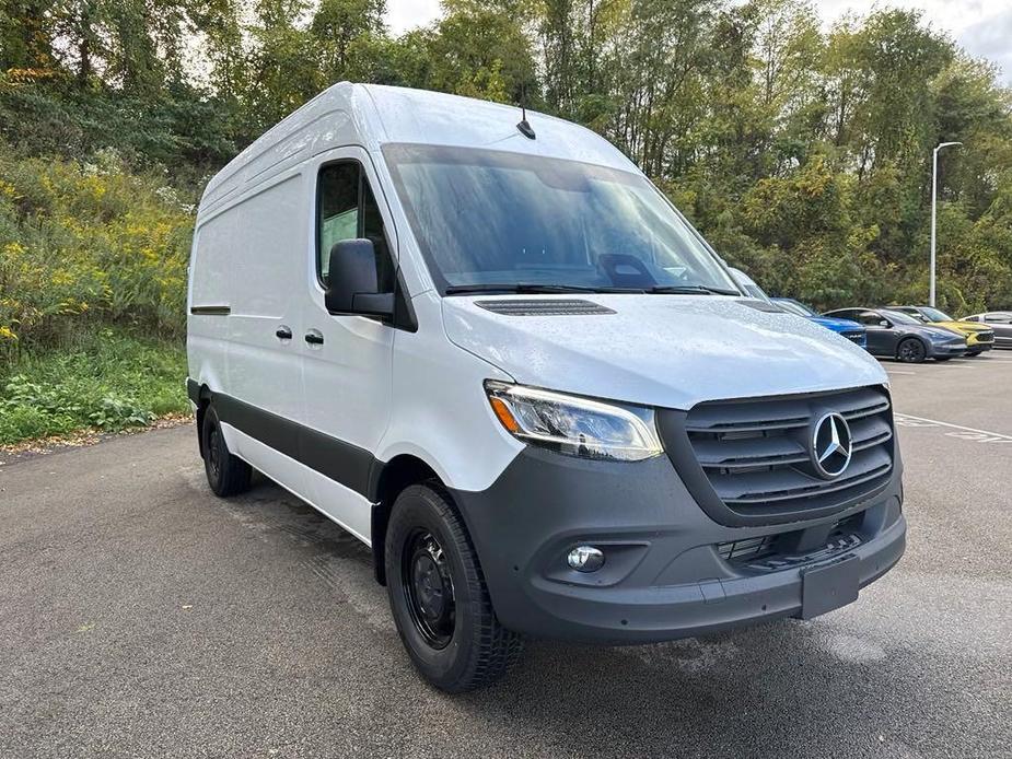 new 2025 Mercedes-Benz Sprinter 2500 car, priced at $67,871