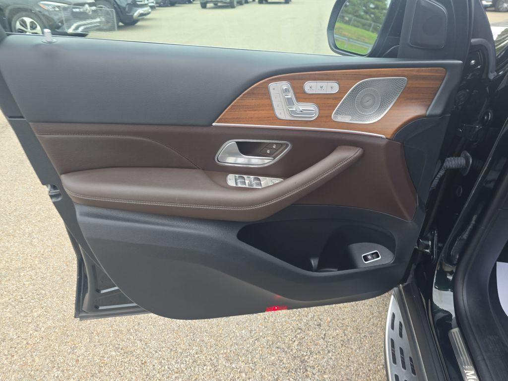 used 2022 Mercedes-Benz GLS 450 car, priced at $53,995