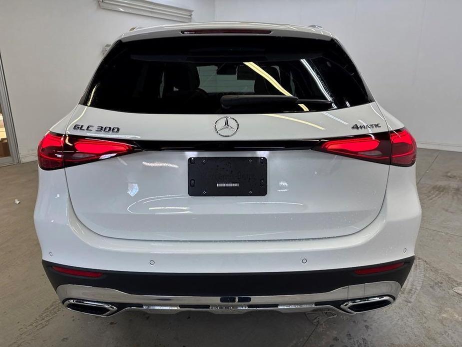 new 2025 Mercedes-Benz GLC 300 car, priced at $55,155