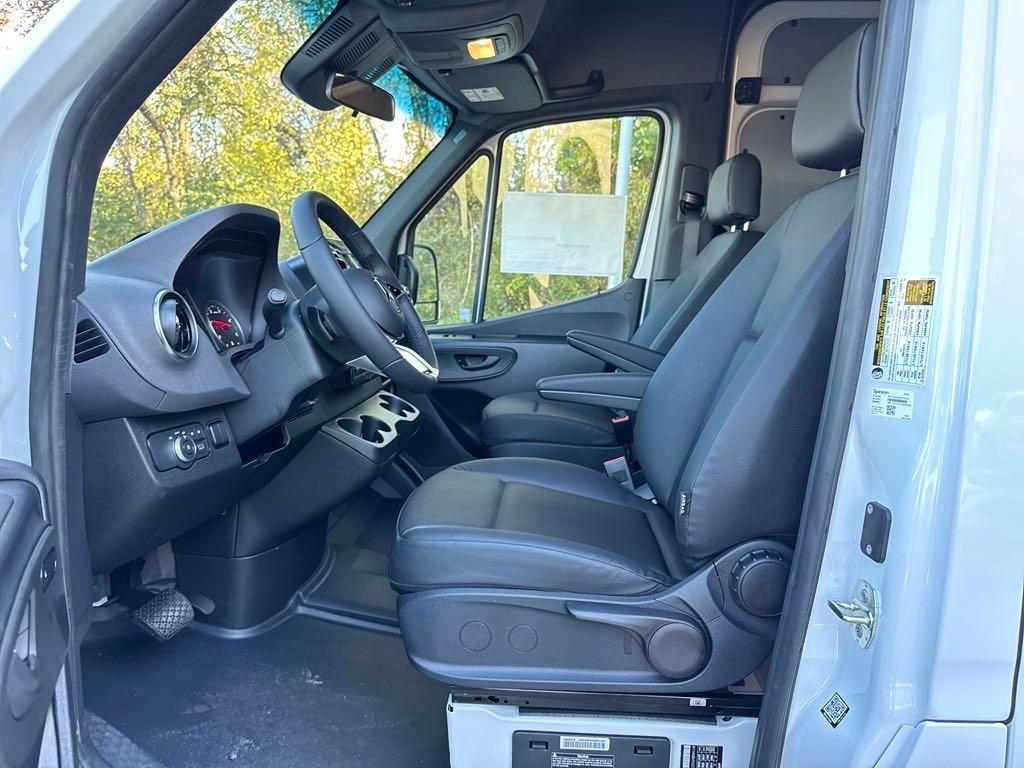new 2025 Mercedes-Benz Sprinter 2500 car, priced at $66,401