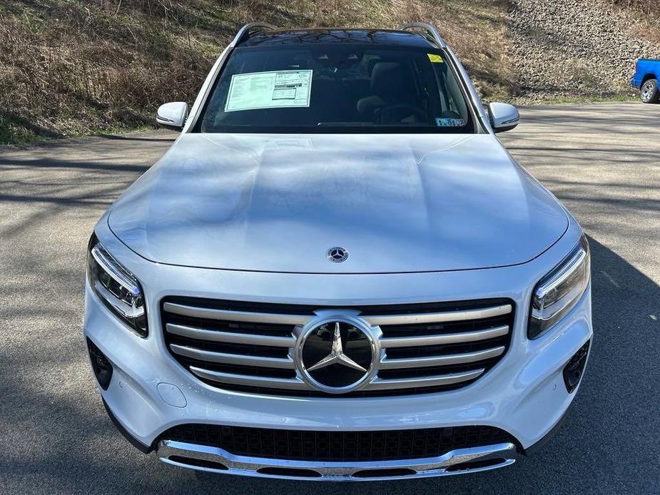 new 2024 Mercedes-Benz GLB 250 car, priced at $54,390