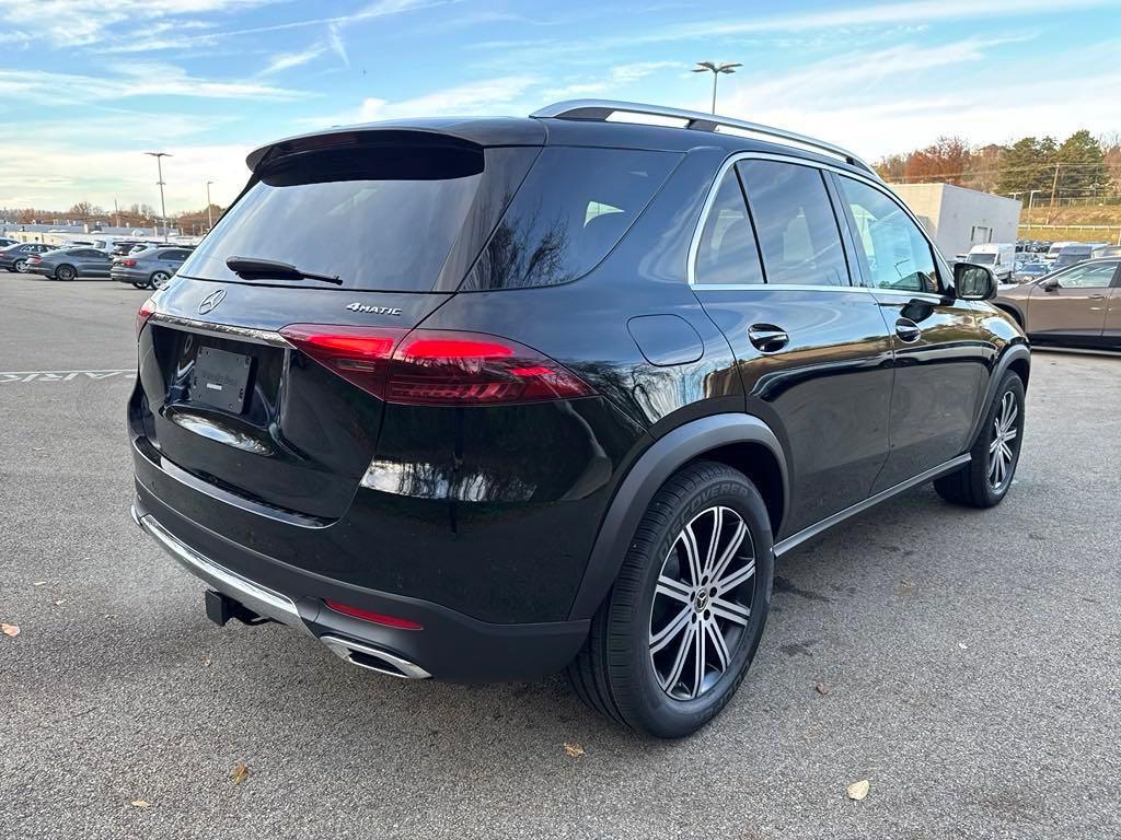 new 2025 Mercedes-Benz GLE 450 car, priced at $82,195