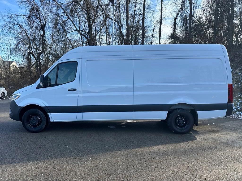 new 2024 Mercedes-Benz Sprinter 3500XD car, priced at $72,757