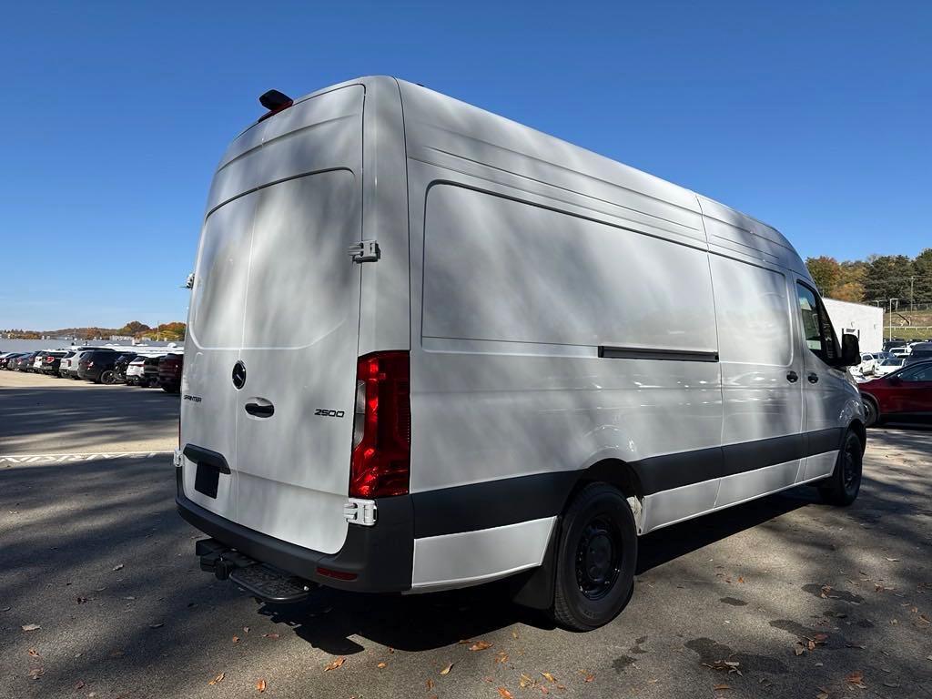 new 2025 Mercedes-Benz Sprinter 2500 car, priced at $69,831