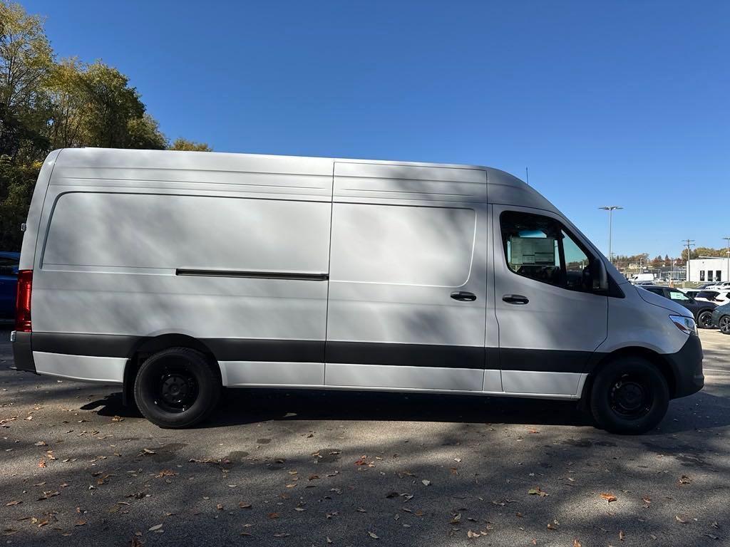 new 2025 Mercedes-Benz Sprinter 2500 car, priced at $69,831