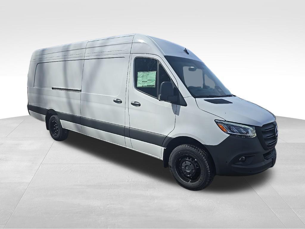 new 2025 Mercedes-Benz Sprinter 3500 car, priced at $74,243