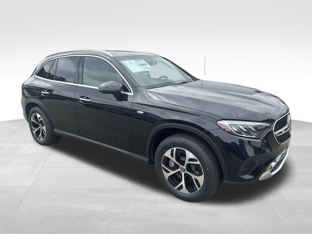 new 2025 Mercedes-Benz GLC 350e car, priced at $67,020